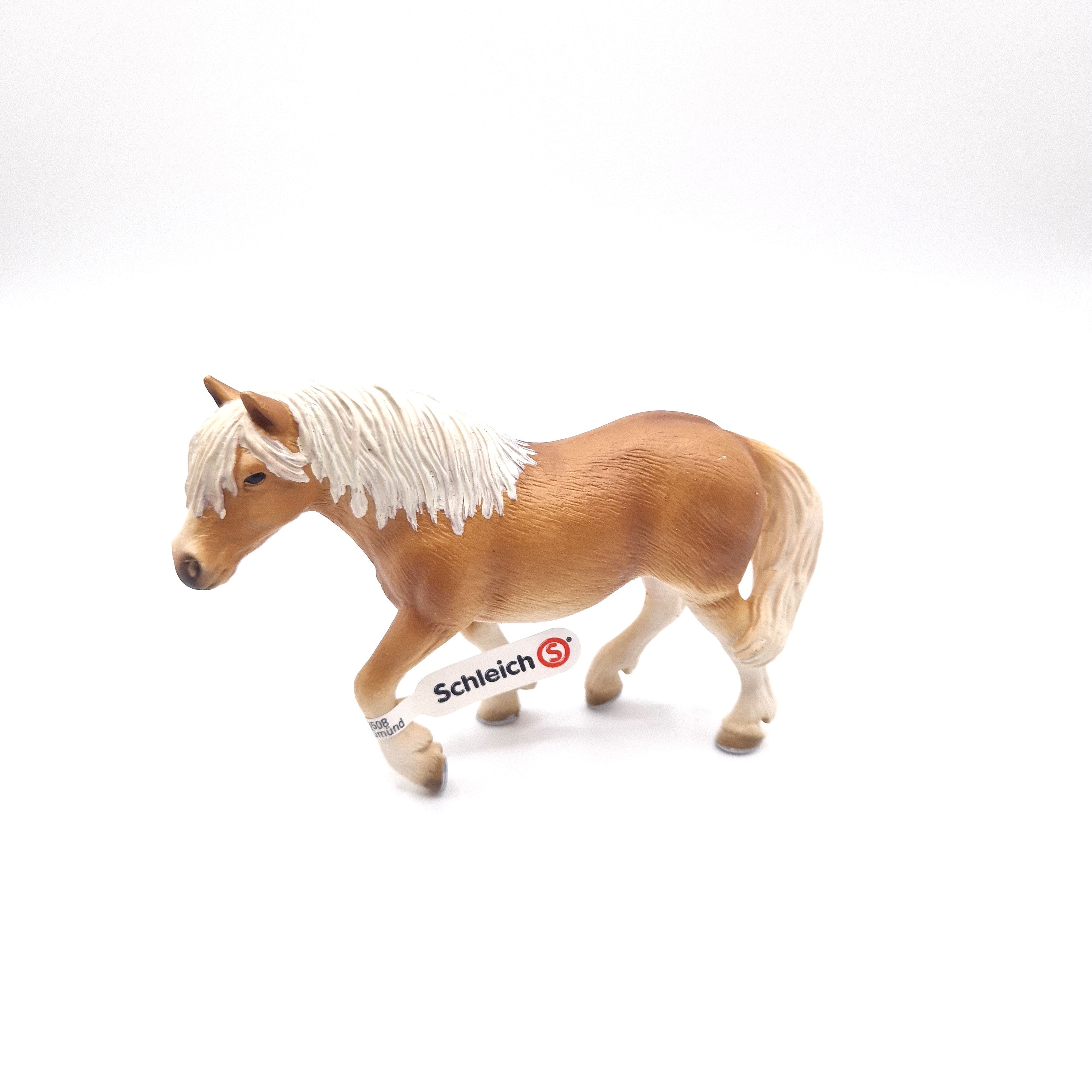 Schleich 13606 Haflinger Stute