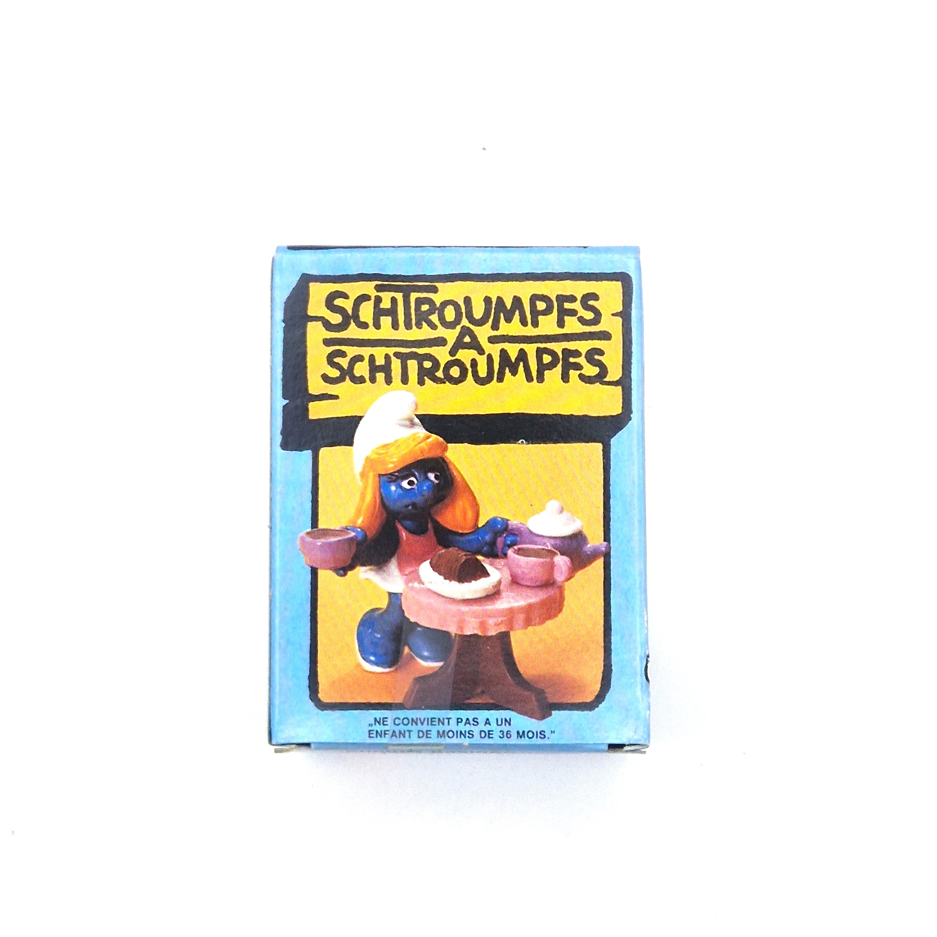 Schleich 40245 Schlumpfinchen mit Teeset