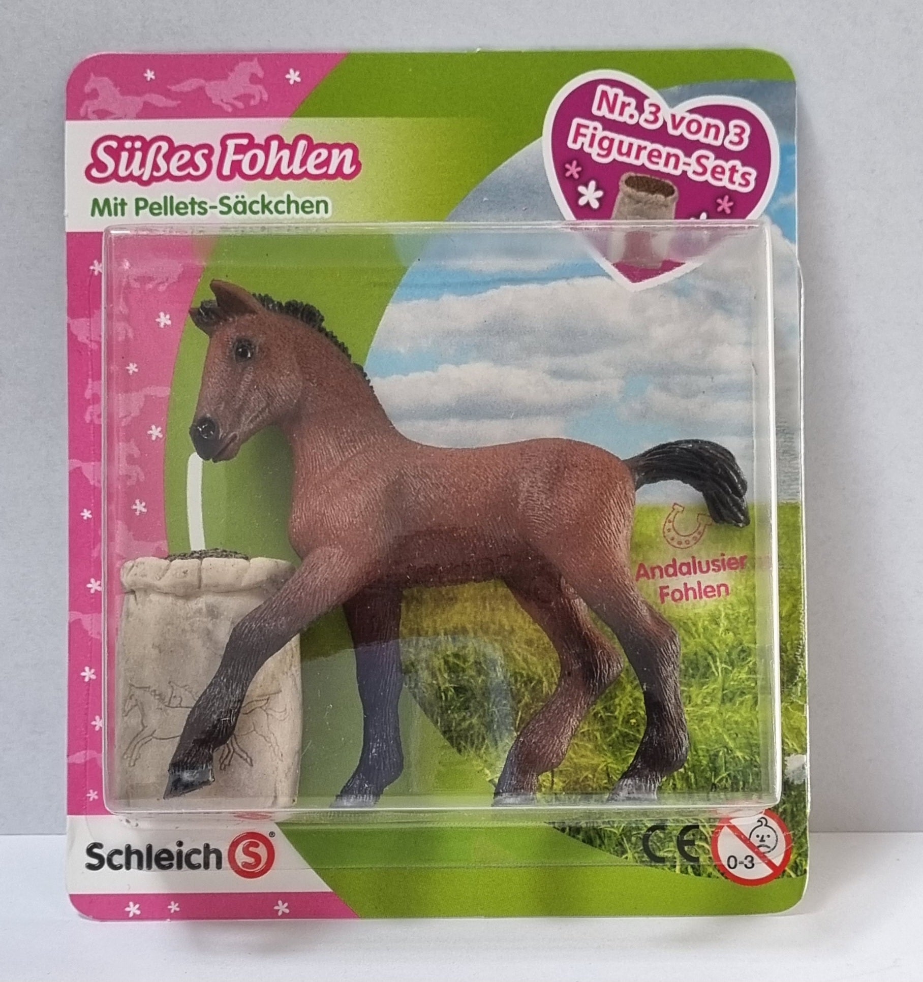 Schleich 82925 Andalusier Fohlen mit Futtersack